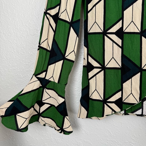 Zara green geometric button down front flare sleeve blouse 70s XS - Picture 6 of 11